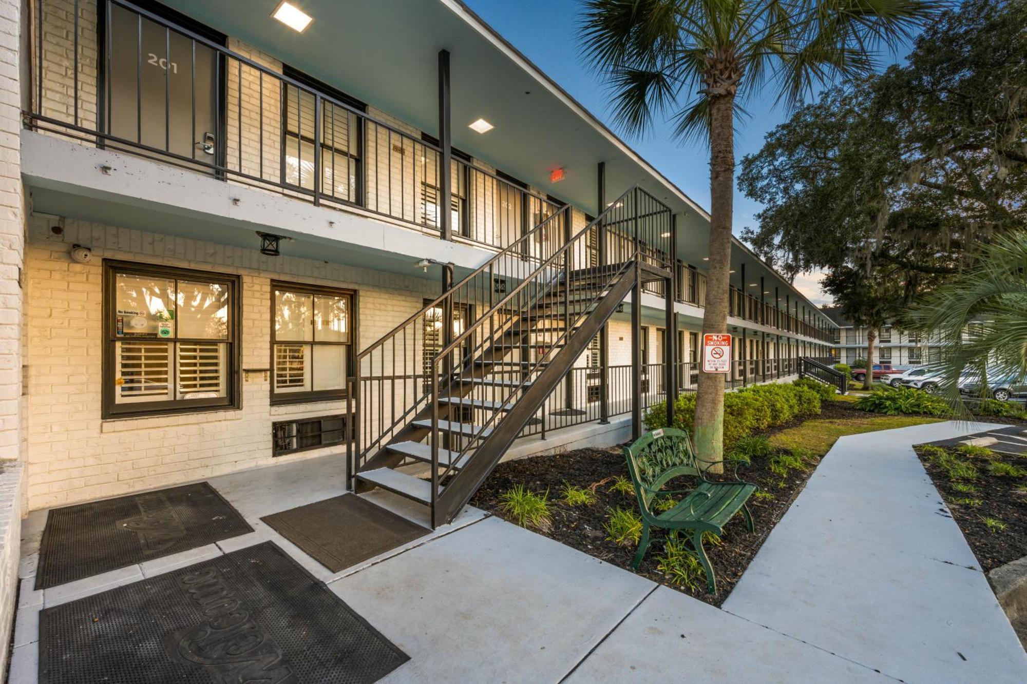 Charleston Creekside Inn Exterior foto